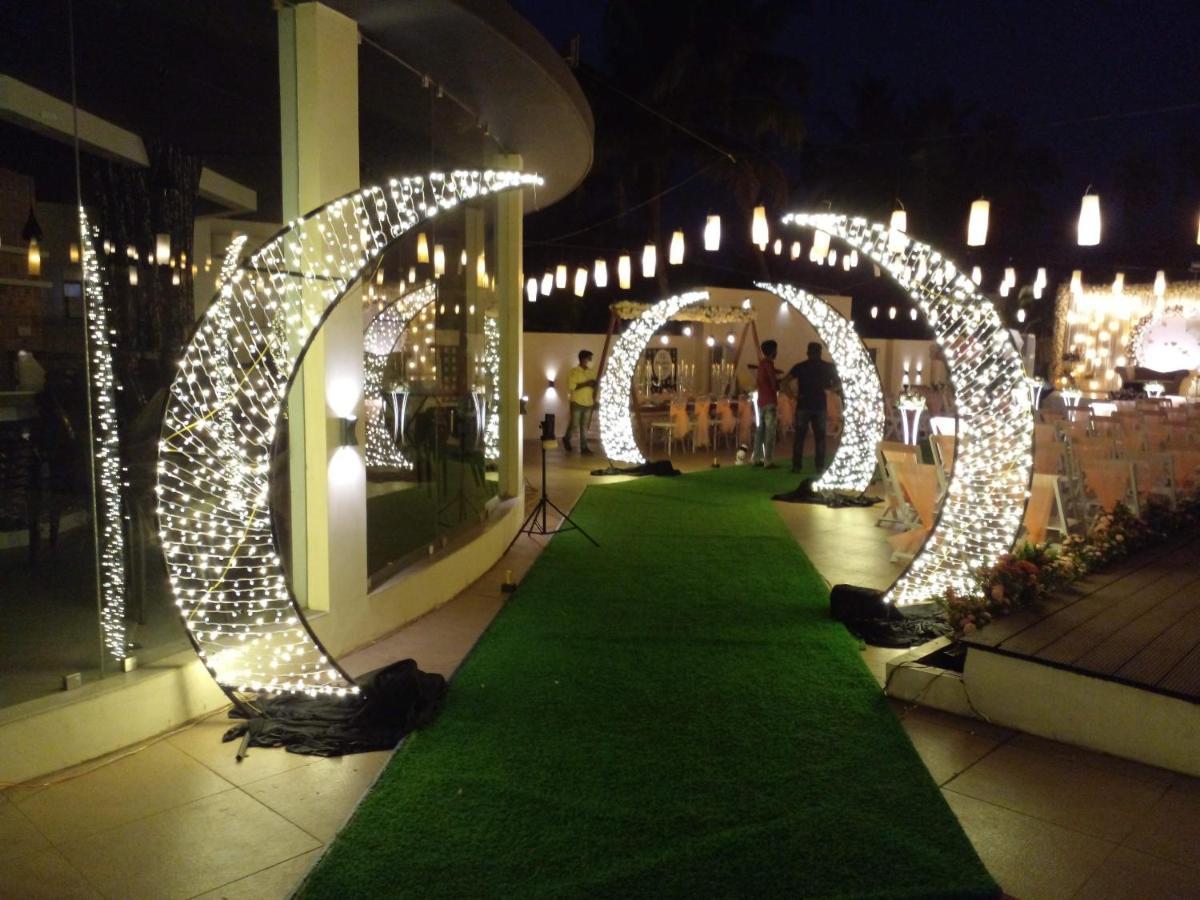 Angamaly Convention Centre Hotel Kochi Екстериор снимка