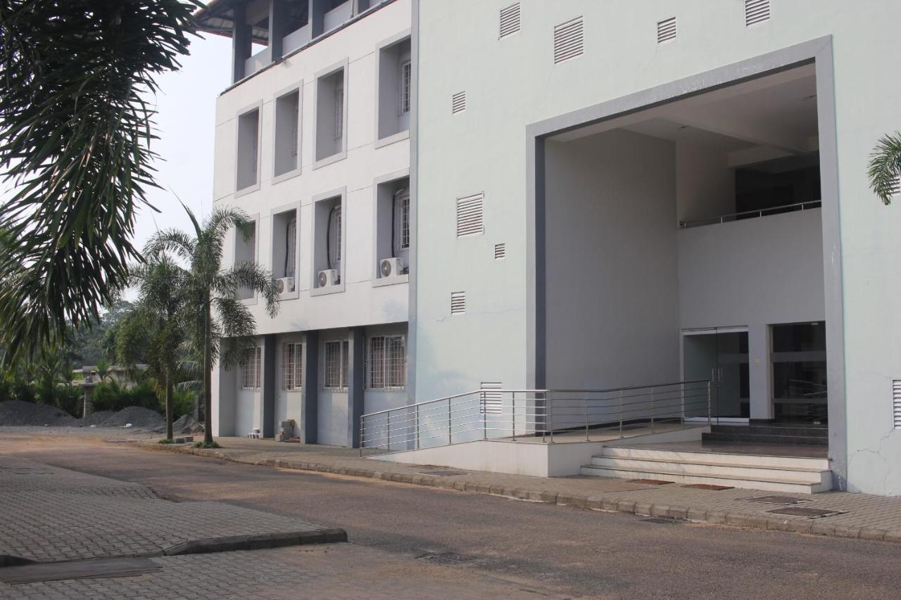 Angamaly Convention Centre Hotel Kochi Екстериор снимка