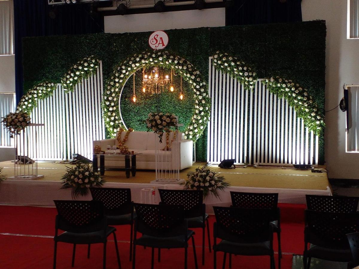 Angamaly Convention Centre Hotel Kochi Екстериор снимка
